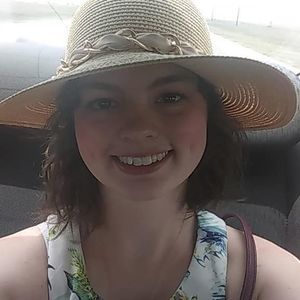 Meet your Posher, Victoria